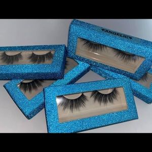 Lashes